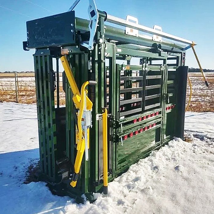 Cattle Squeeze Chute